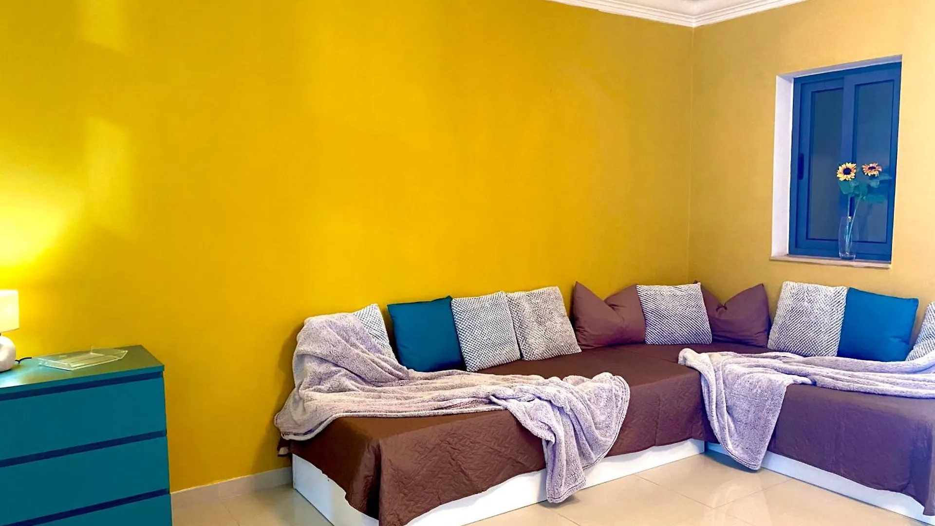 Apartment Seafront Harbour Haven - Steps To Ferry, Shops And Beaches Sliema Malta