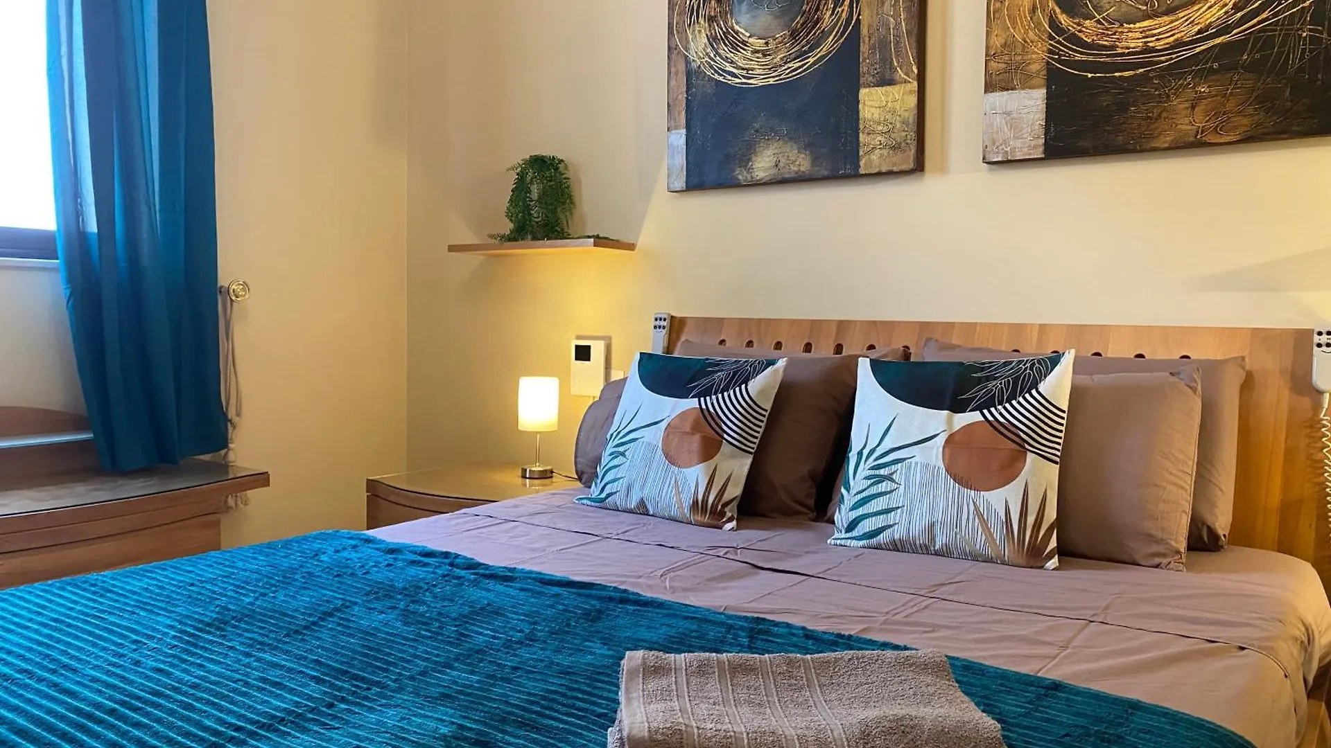 Apartment Seafront Harbour Haven - Steps To Ferry, Shops And Beaches Sliema